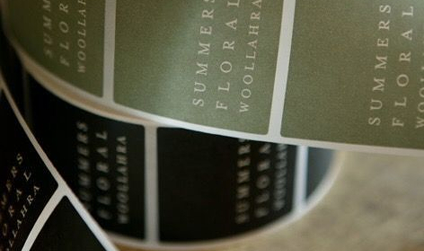 Etiquetas redondas en rollo